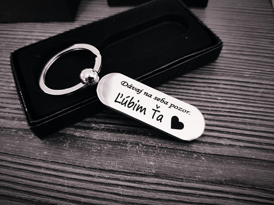 Kľúčenka P035-Dávaj na seba pozor