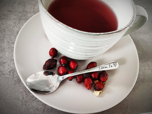 Lyžička čajová- Ľúbim ťa / Z lásky