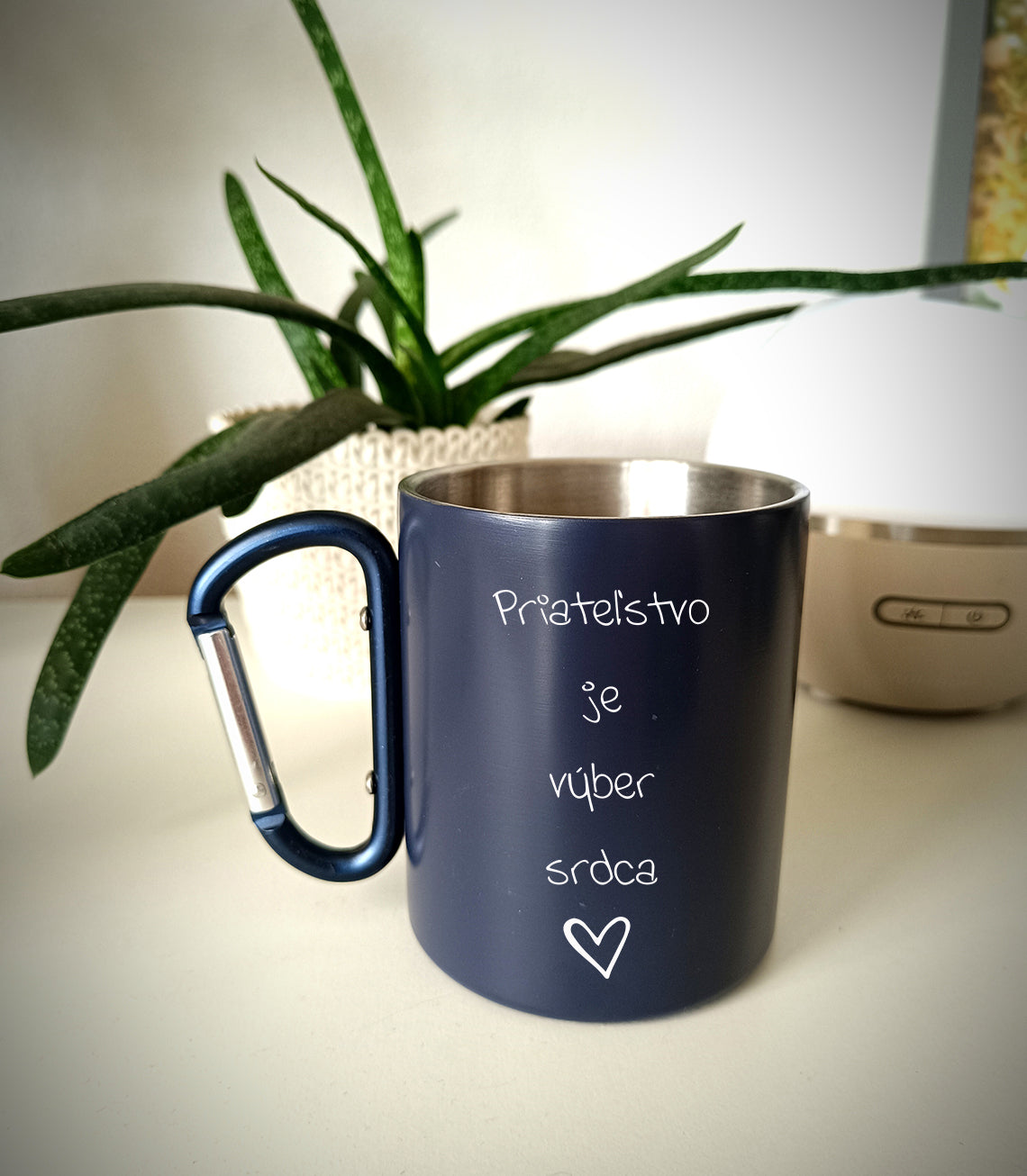 Nerezový hrnček S011-Priateľstvo je výber srdca