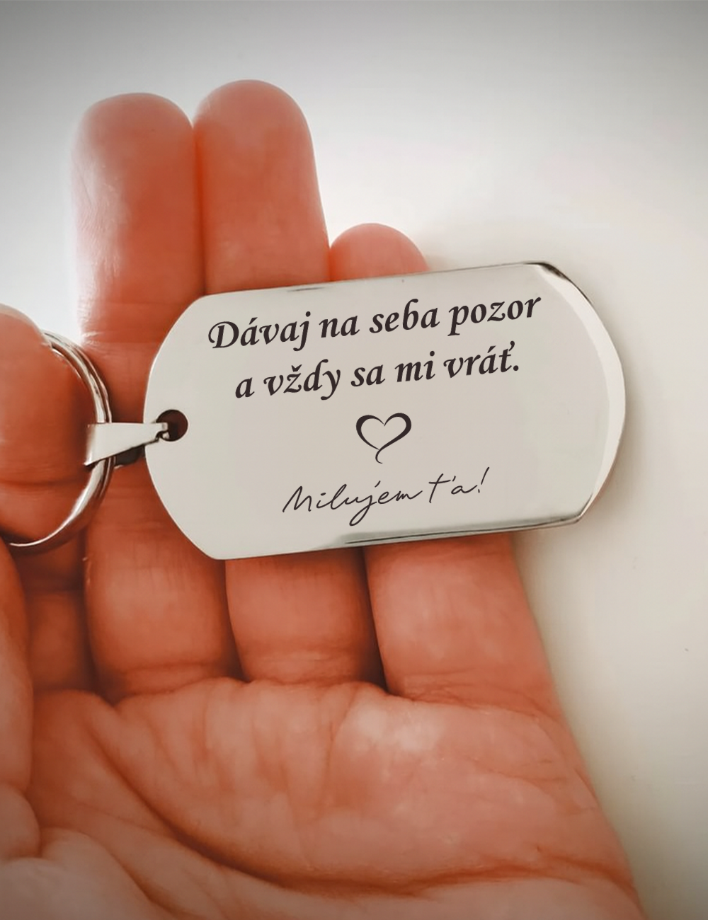 Kľúčenka P032-Dávaj na seba pozor