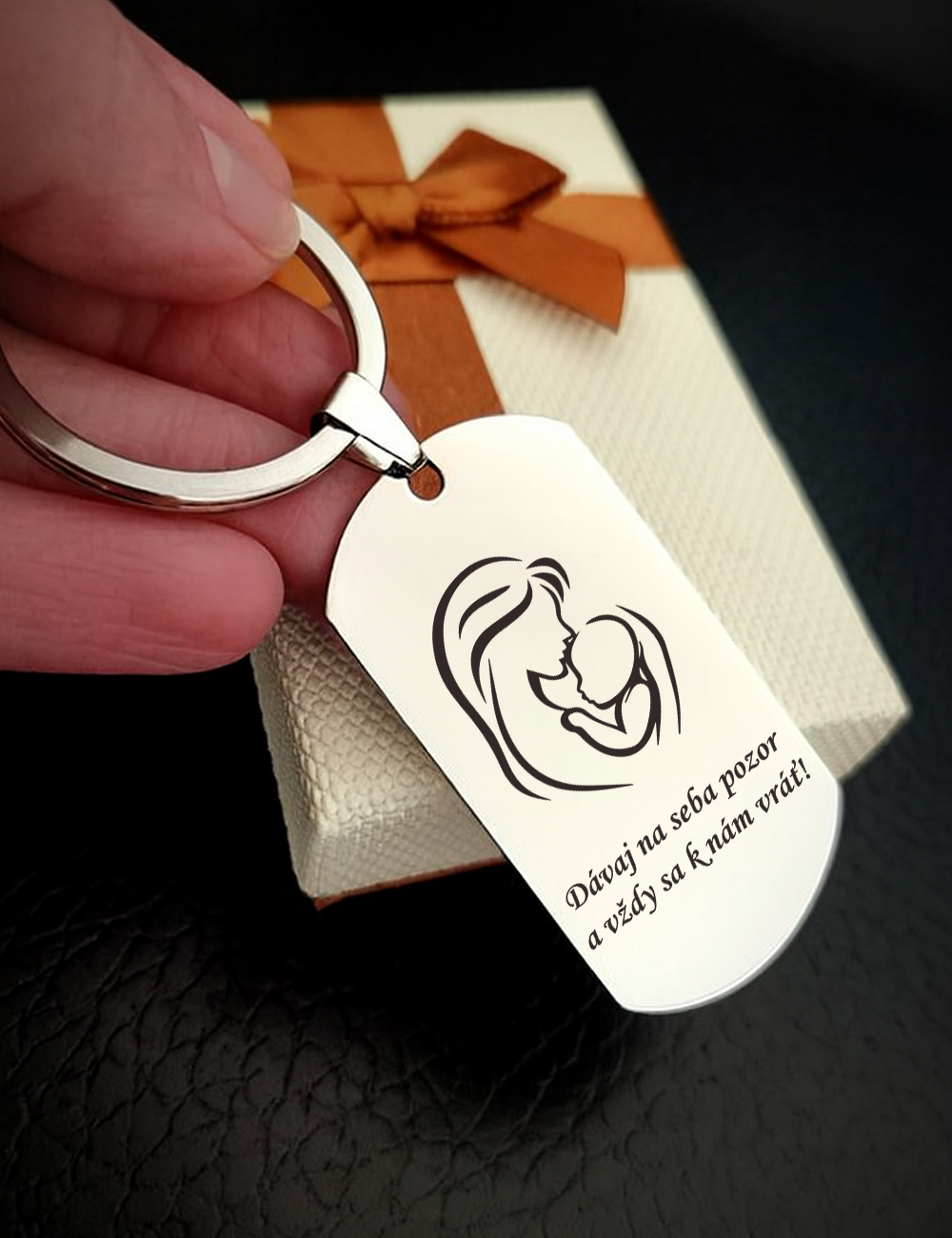 Kľúčenka P032-Dávaj na seba pozor